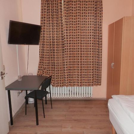 Relax Hotel-Ludwigshafen エクステリア 写真