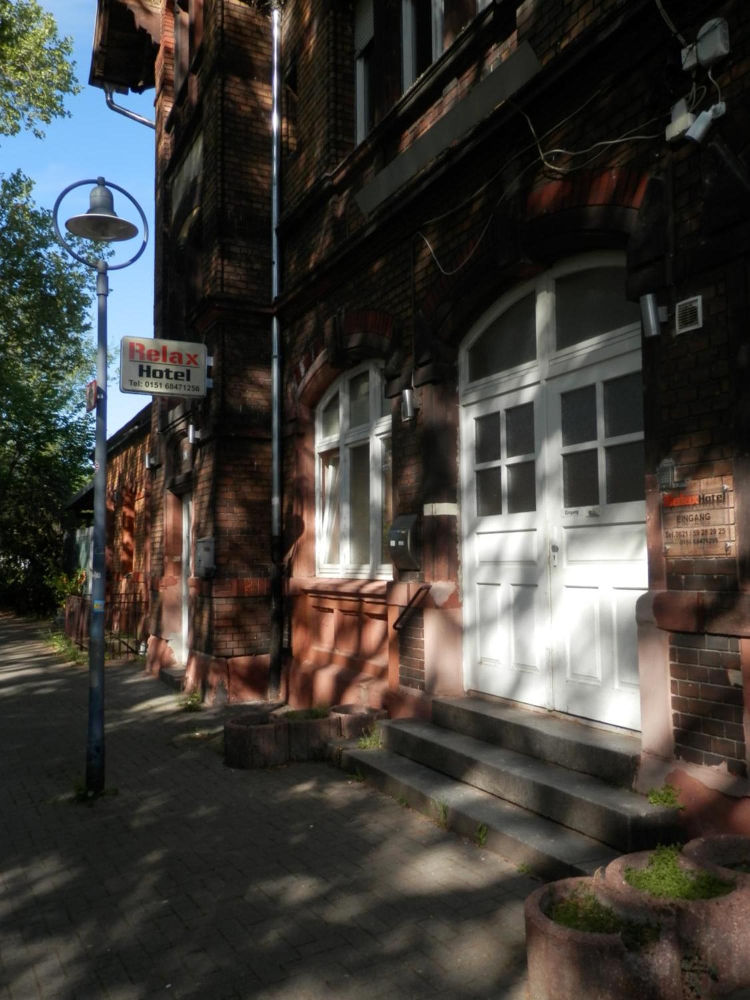 Relax Hotel-Ludwigshafen エクステリア 写真