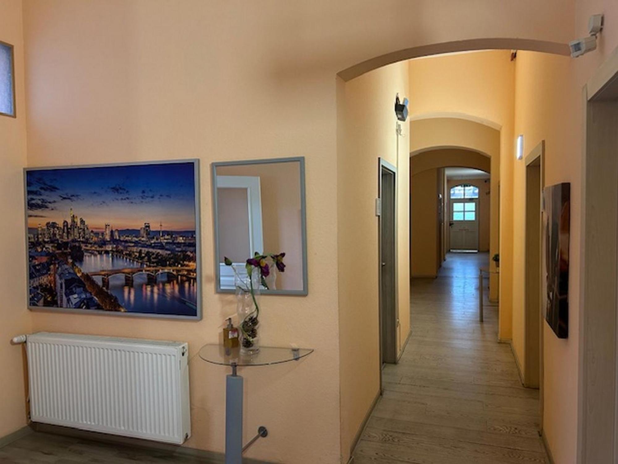 Relax Hotel-Ludwigshafen エクステリア 写真